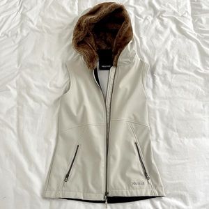 Marmot Off-White Vest with Fur-Lined Hood